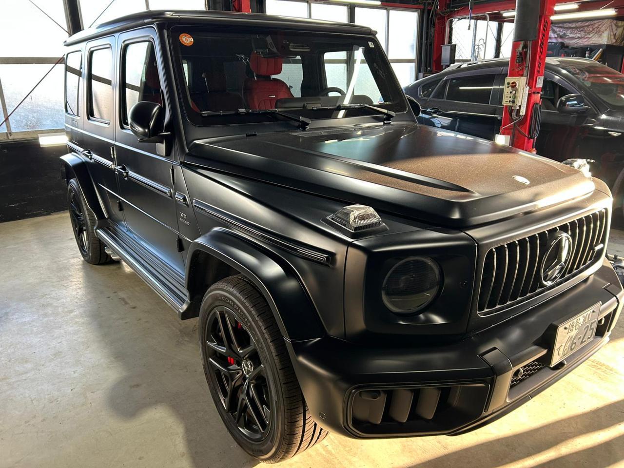 2025 Mercedes-AMG G63 matte black